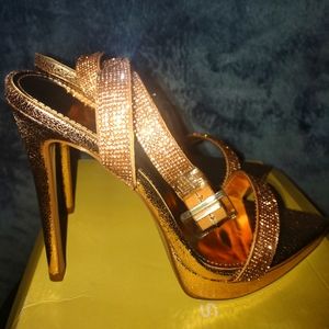 BLING HEELS!!!